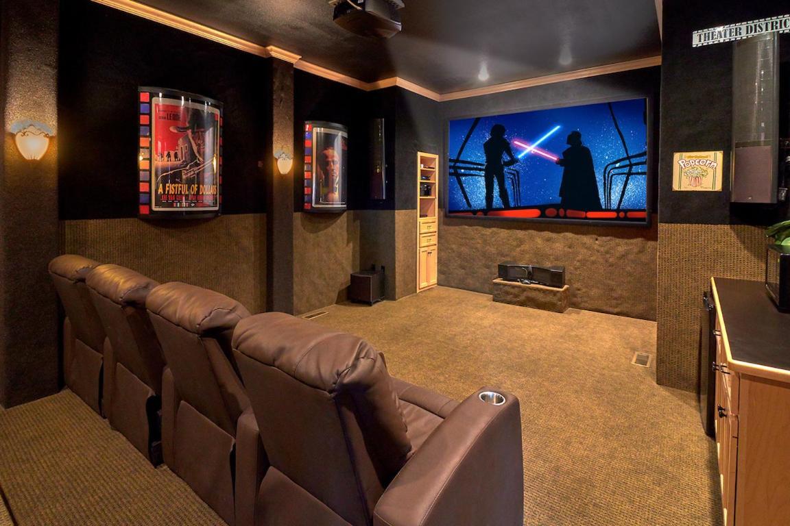 Journey'S End, 5 Bedrooms, Sleeps 12, Private Outdoor Pool, Theater, Sauna Sevierville Eksteriør bilde