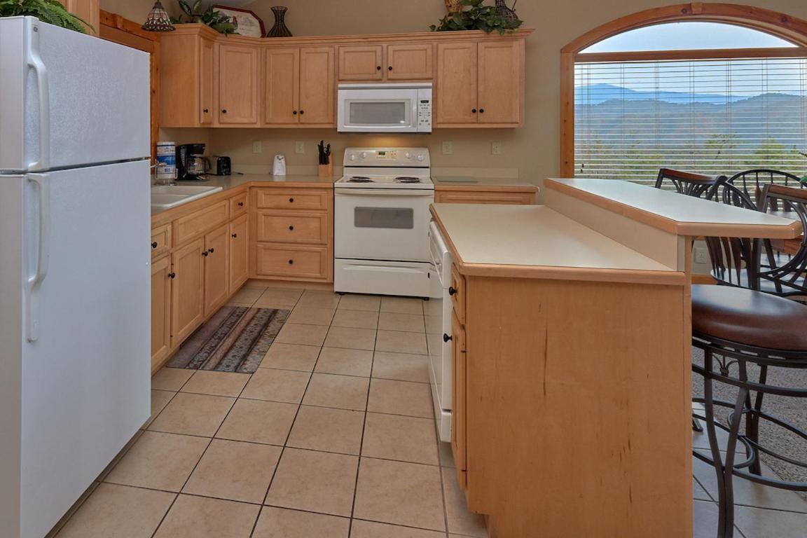 Journey'S End, 5 Bedrooms, Sleeps 12, Private Outdoor Pool, Theater, Sauna Sevierville Eksteriør bilde